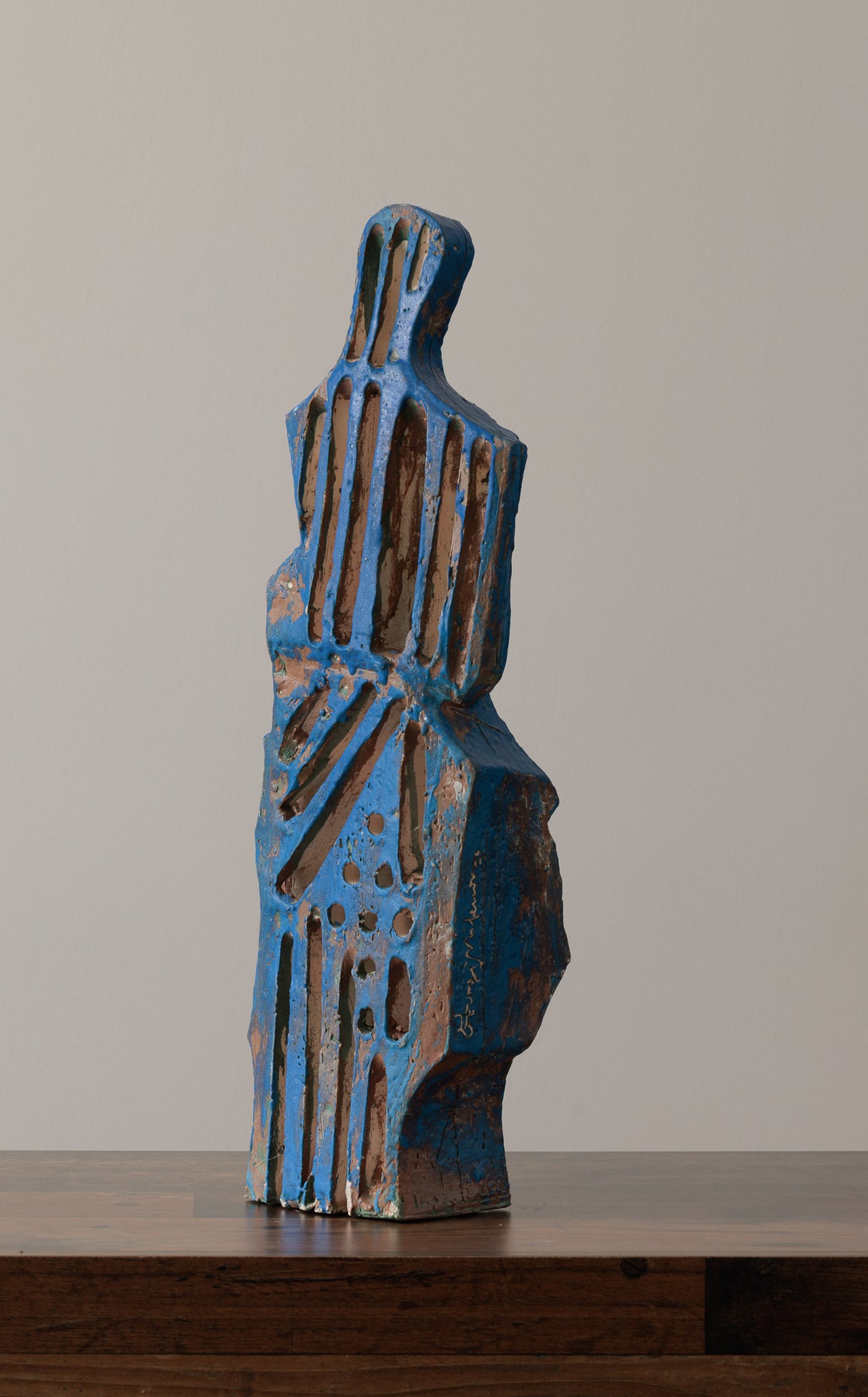 Синя фигура