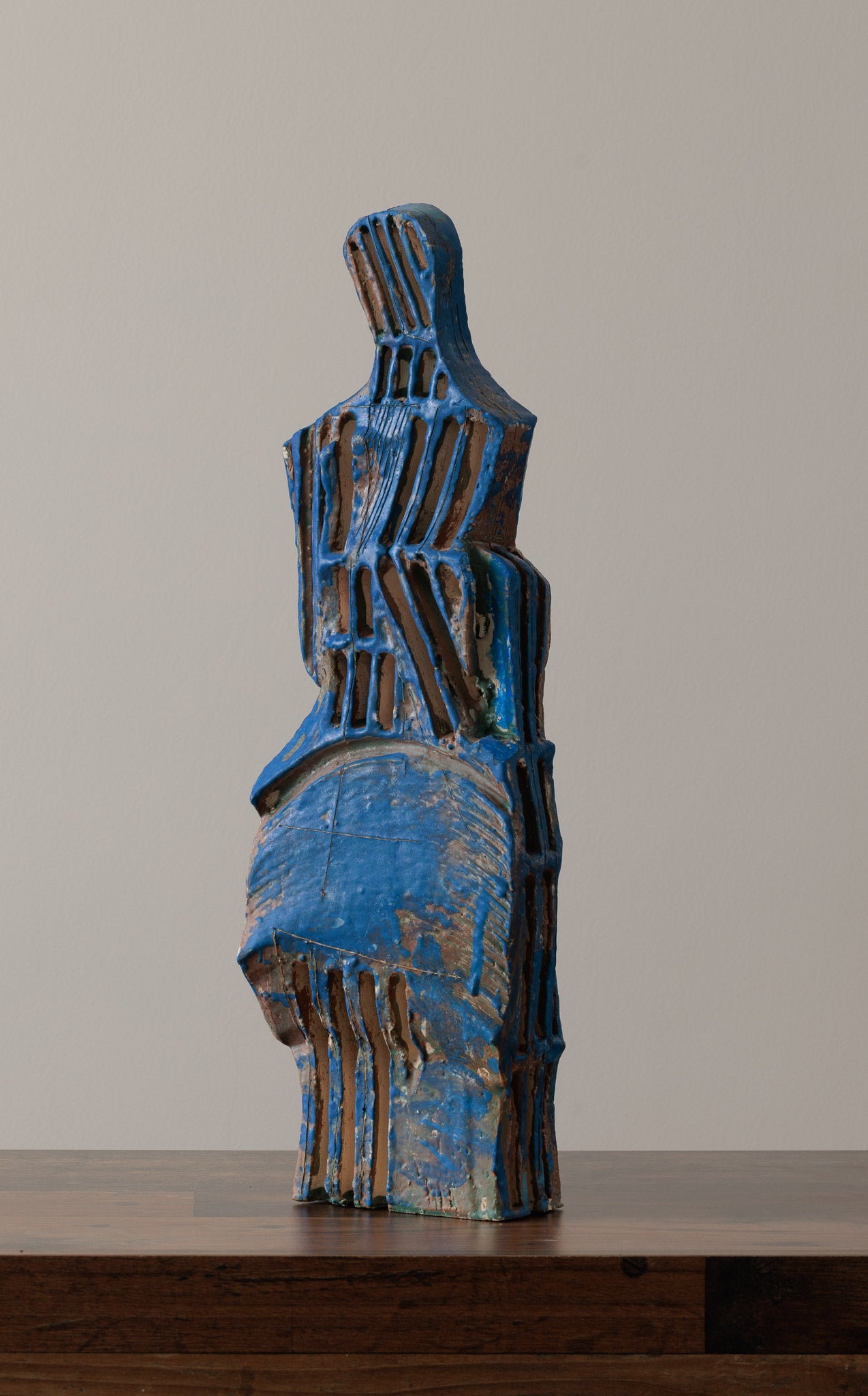 Синя фигура